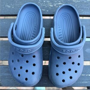 Crocs Kids Navy Blue Clogs M4 W6